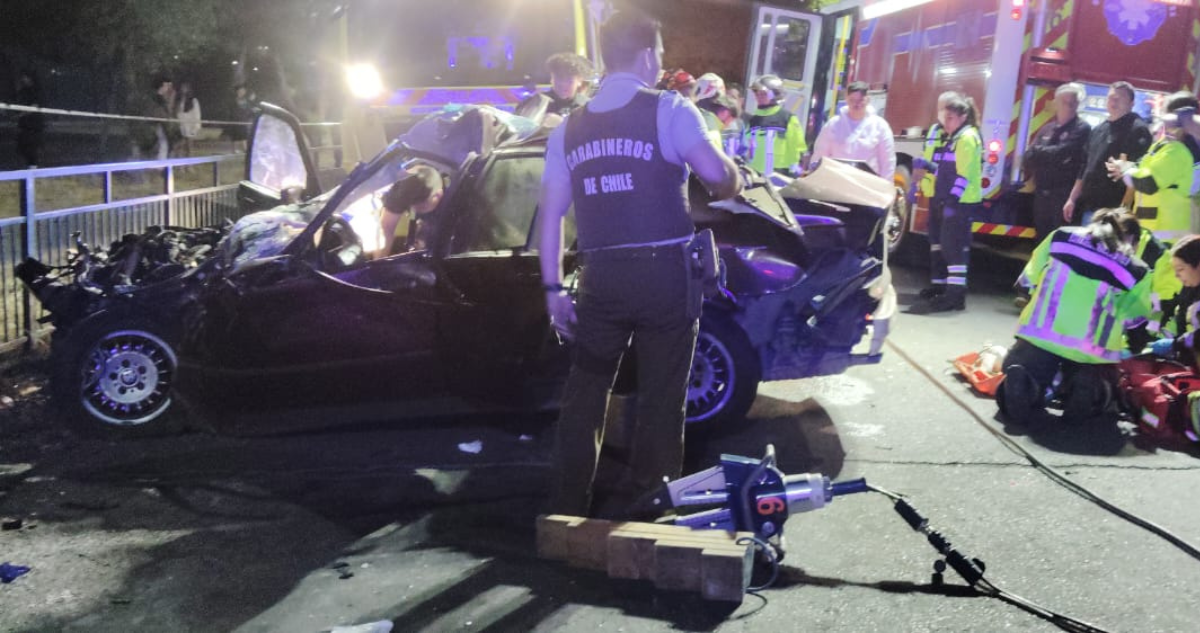 Trágico Choque Frontal en Pedro Aguirre Cerda Deja Dos Muertos y Dos Heridos