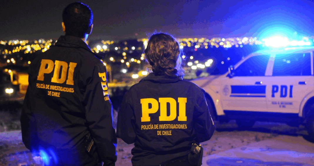 Uniformado Frustra Intento de Robo de Auto y Hiere a Delincuentes en Los Ángeles