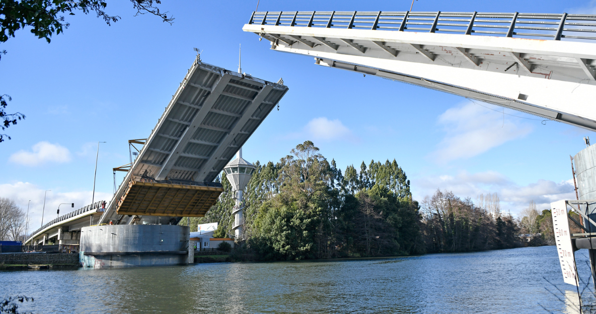 Valdivia se prepara para una nueva era de conectividad fluvial: Ampliación del Puente Cau Cau